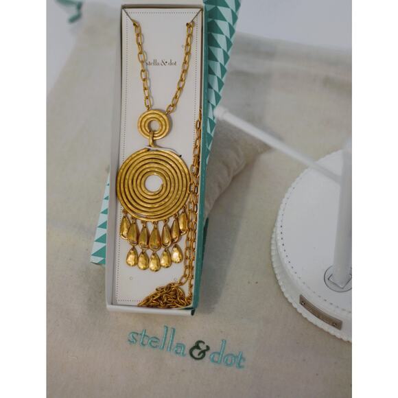 NIB Stella & Dot Dalilah Pendant Necklace  Boho Bohemian - Picture 2 of 3